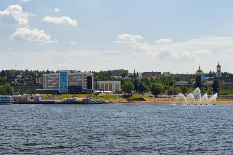 Нижнекамск: вид на берег Камы
