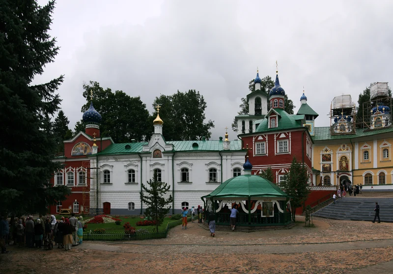 Псково-Печерский монастырь в городе Печоры Псковской области